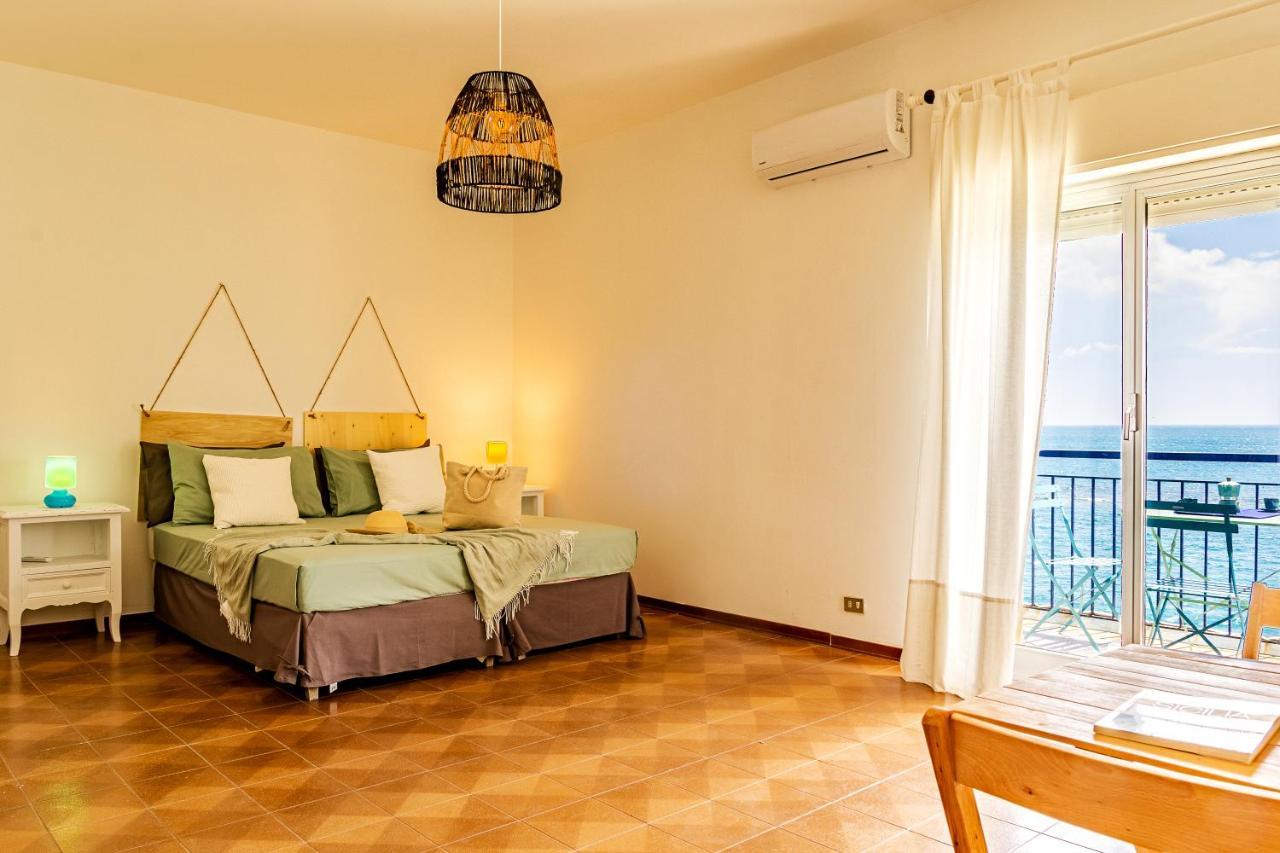 Mari Sea Home Giardini-Naxos Extérieur photo