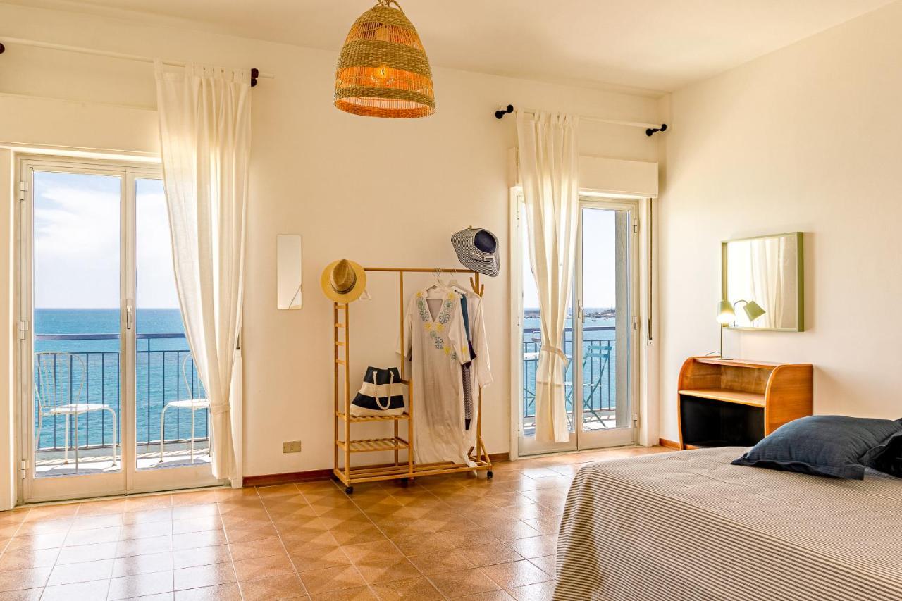 Mari Sea Home Giardini-Naxos Extérieur photo