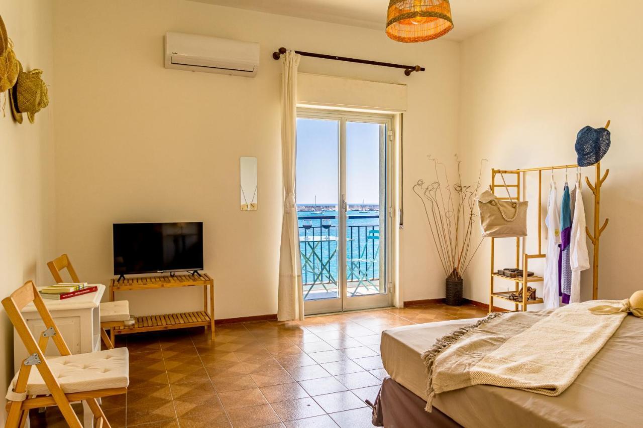 Mari Sea Home Giardini-Naxos Extérieur photo